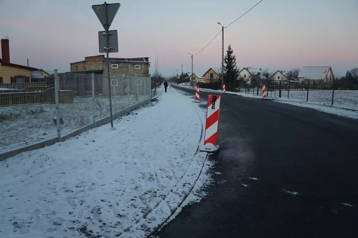 Ulica Bukowska w Konarzewie w trakcie remontu - styczeń 2024